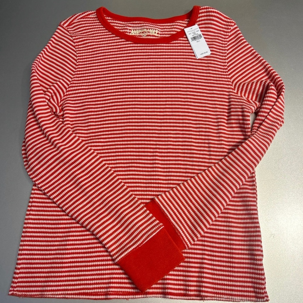 New with tags 
American eagle size large